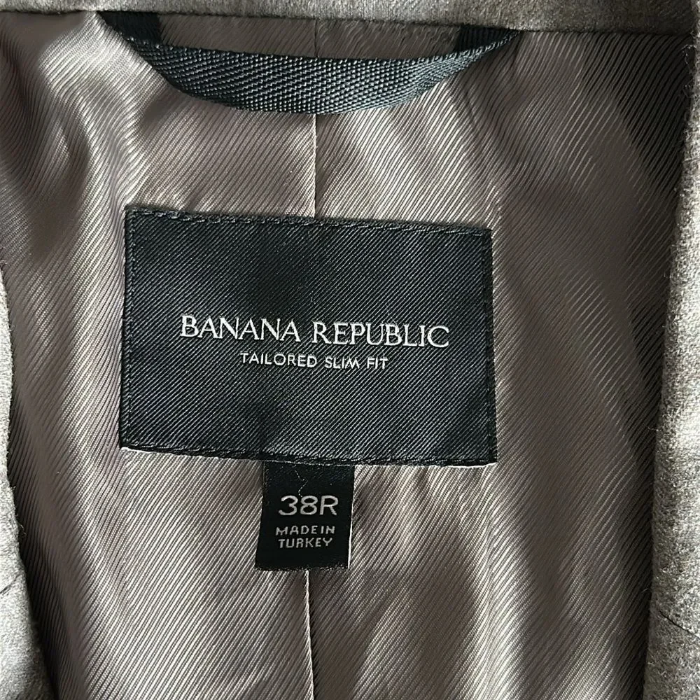 Banana Republic Men’s Tailored-Fit Melton Superfine Wool Blazer Charcoal 38R